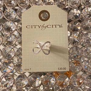 Sterling Silver Pave Crystal Ring Size 7